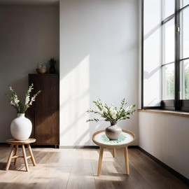 LANYANZI Rattan Round Side Table, Handmade Rattan Tray with 3 Legs, Mother of Pearls Inlay Coffee/Accent Table, Round End/Side Tables for Living Room, Bedrooms, Pedestal Plant Stand for Balcony