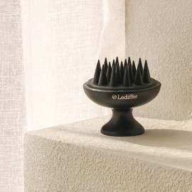 Le Deeper Shampoo Hair Brush Scalp Scaling / 르디퍼 샴푸 헤어 브러쉬 두피스케일링