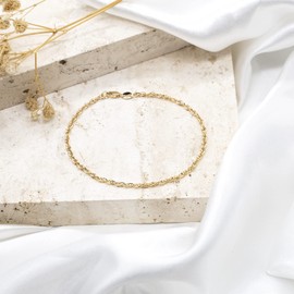 Carissima Gold 9ct Yellow Gold 40 Diamond Cut Prince of Wales Bracelet of 18cm/7 Inch