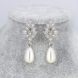 YOQUCOL Leaf-shape Dangle Drop Pierced Earring Simulated Pearl Cubic Zirconia Crystal Earring For Women