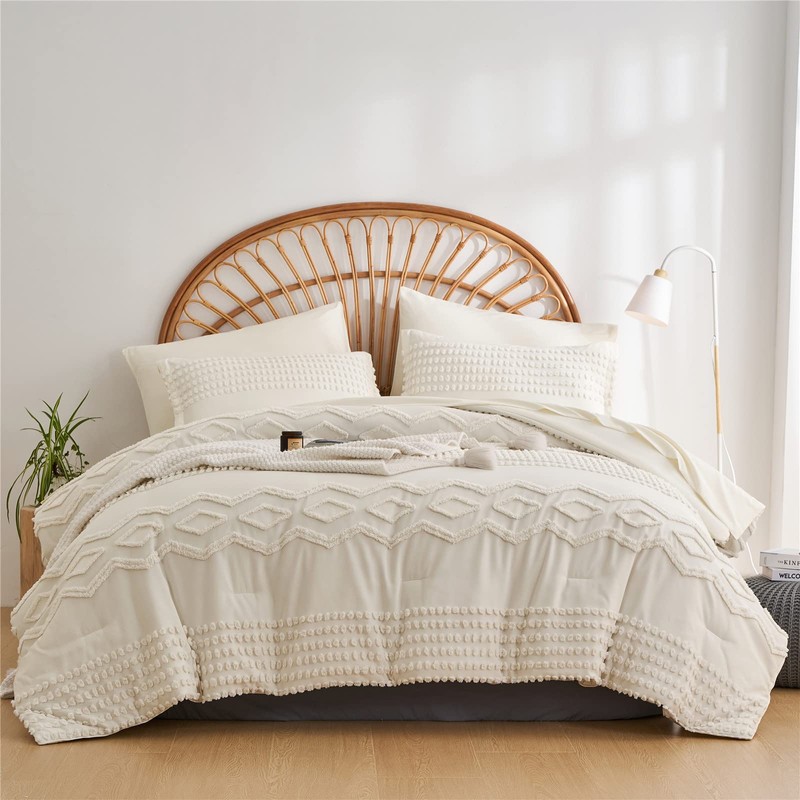 KAKIJUMN White Tufted Comforter Set Full Size 7 Piece Bed
