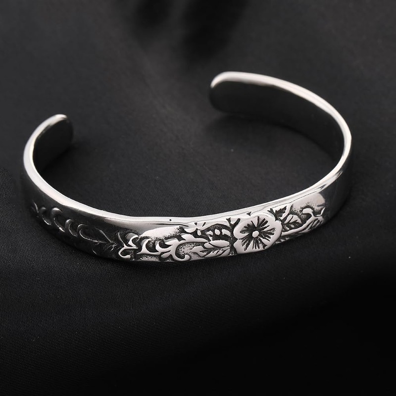 NIGHTCRUZ Vintage Repousse Flower Bangle, Flower Blossom Cuff Bracelet Stainless