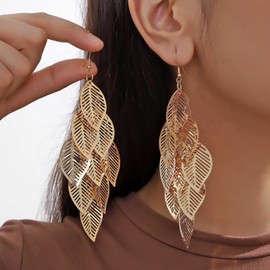 TseenYi Boho Chandelier Leaf Earring Gold Filigree Leaves Drop Earring Metal Hollow Leaves Earring Long Leaves Dangle Tassel Earring Layered Leaves Tassel Earring Jewellery for Women, Zinc