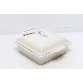 Le Creuset Heritage Stoneware Shallow Square Covered Baking Dish 1.6L Meringue