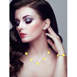 Qinpan Four Leaf Clover Necklace and Bracelet Set for Women Lucky Flower 14K Gold Jewelry, Yellow Gold, Chalcedony