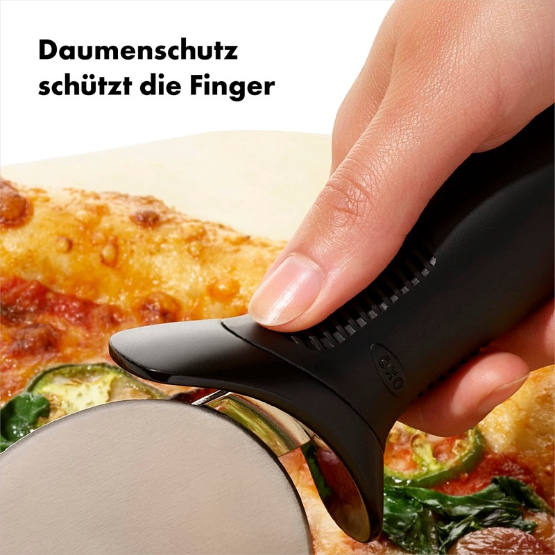 OXO Good Grips Pizza Cutter, 3.5-inch, Black