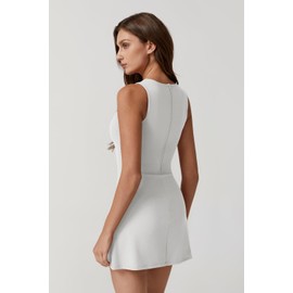 QINSEN Womens Sleeveless Athletic Dress Sleeveless Crew Neck Golf Dress with Mesh Shorts White XL