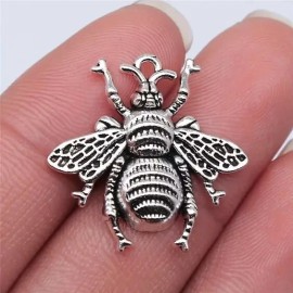 Unbranded (2) pcs DIY Silver-Tone CUTE HONEY BEE Pendant Charms for Jewelry Making