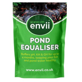 Envii Pond Equaliser – Pond pH Buffer Instantly Balances, and Stabilises pH, KH and GH Levels, Pond Ammonia Remover, Works All Year Round Through Winter - Treats 5,000 Litres (1,100 Gallons)