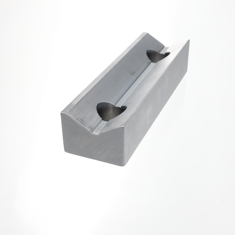VisesHardened 6-inch Horizontal V-Jaw Precision Ground Vise