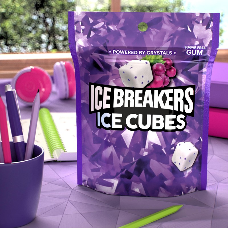 ICE BREAKERS Ice Cubes Arctic Grape Flavored Sugar Free Chewing