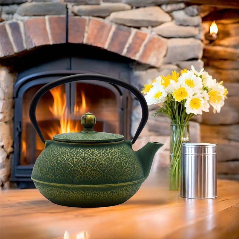 900ml Cast Iron Tea Kettle,SECHUDO Teapot Coated with Enameled Interior