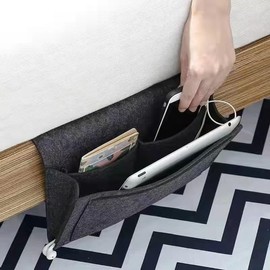 Bed Bag for Hanging Bed Organiser with Cable Holes Sofa Organiser Bed Hanger Storage Bag Made of Felt for Bed/Sofa/Table Dark Grey