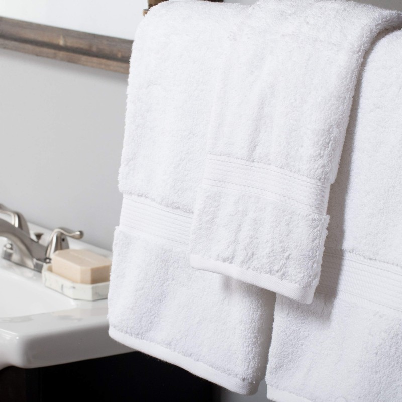 SUPERIOR Solid Egyptian Cotton 3-Piece Towel Set