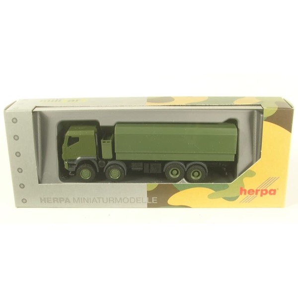 herpa 746915 Iveco Trakker 8 x 8 protected flatbeds, faithful