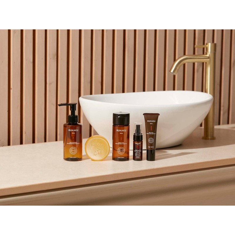 Ryukaku Moon Peach Moist Cream S, 1.1 oz (30 g)