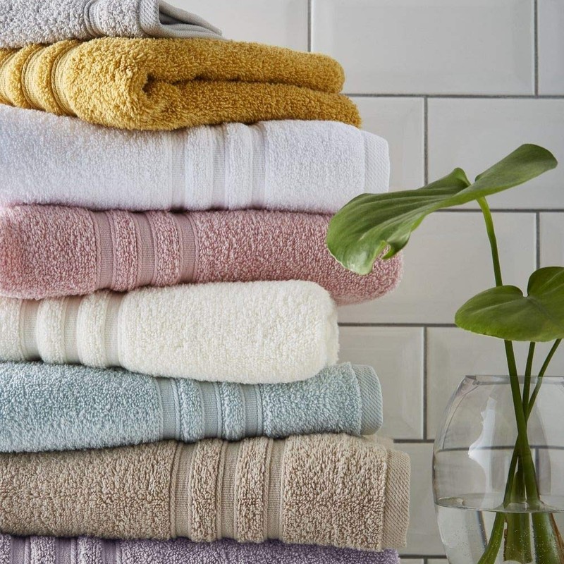 Catherine Lansfield Zero Twist Soft & Absorbent Cotton Bath Towel
