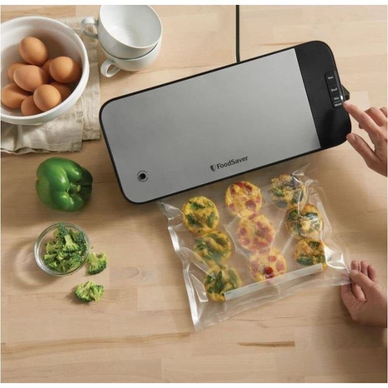 FoodSaver Select Vacuum Sealer Machine Starter Kit with Vacuum Seal