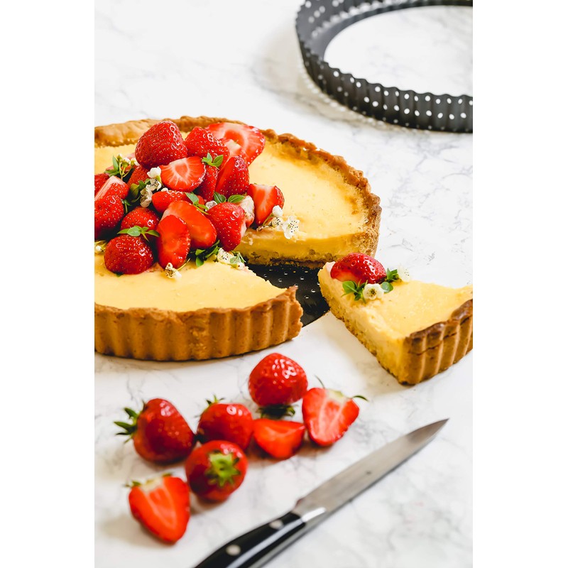 MasterClass KCMCCB37 Crusty Bake 23 cm Perforated Quiche Tin with