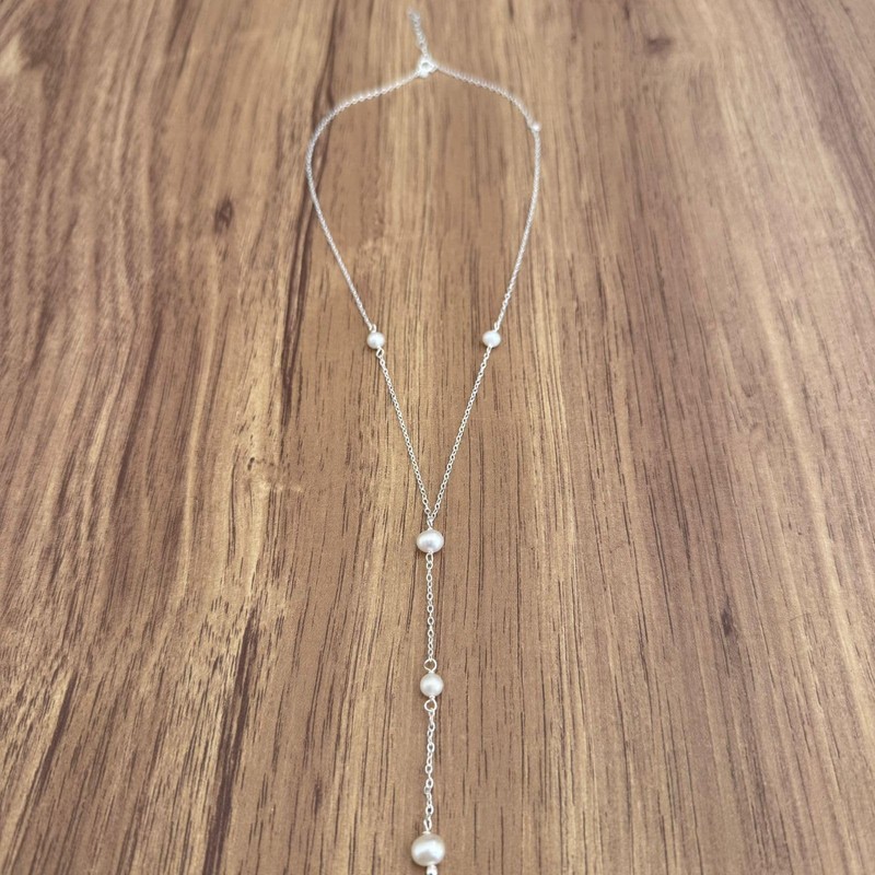 Agalea | Collar Corbatero de Plata Ley .925 con Perla