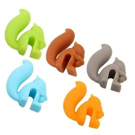 5Pcs Multicolor Cute Squirrel Shape Silicone Tea Bag Holder Cup, Squirrel Drink Markers, Tea Bag Holder Tea Bag Coasters for Cup Hanging Tool Mug Candy Colors Gift Set Tea Accessories