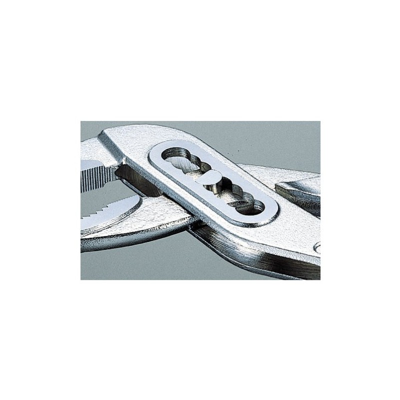 3. Peaks Diamond Shaped Hardwood Classics – Thalia – ponpupuraiya