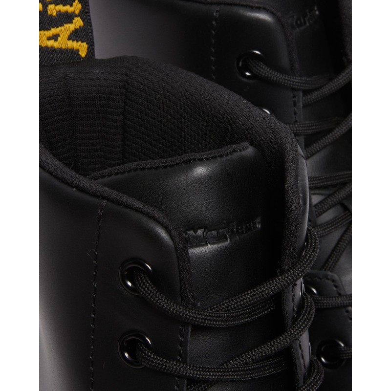 Dr. Martens 31222001130 Crewson Black Classic Pull Up 130