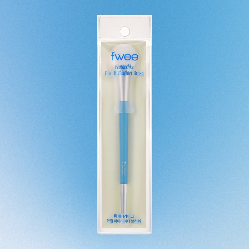 fwee Featherlike Dual Highlighter Brush - fwee Featherlike Dual Highlighter