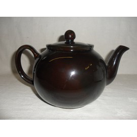 Brown Betty 6 Cup teapot