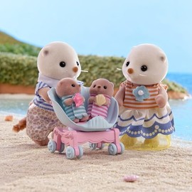 Sylvanian Families - La famille Loutre de mer - Set 4 Figurines - Plongez Dans l'univers de la famille Sylvanian - Figurines animaux Miniatures - Joue