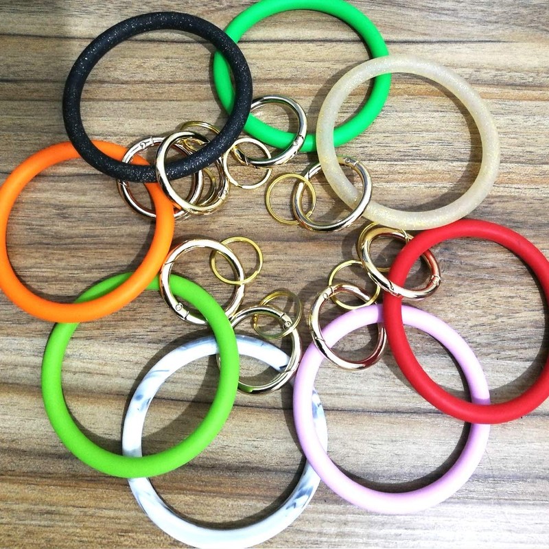 ETHOON Wristlet Keychain Circle Silicone Bangle Keyring Oversized Bracelet Key