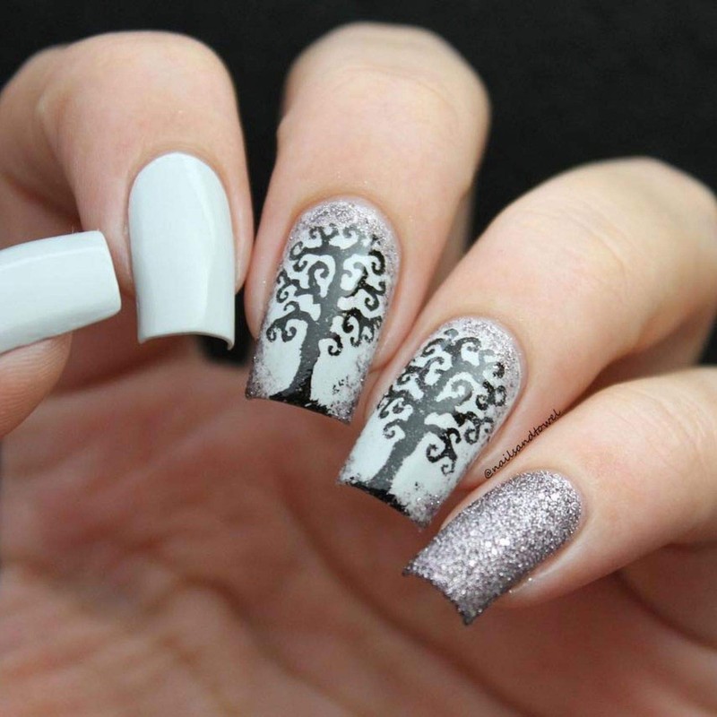 Whats Up Nails - Scary Tree Vinyl Stencils for Nail