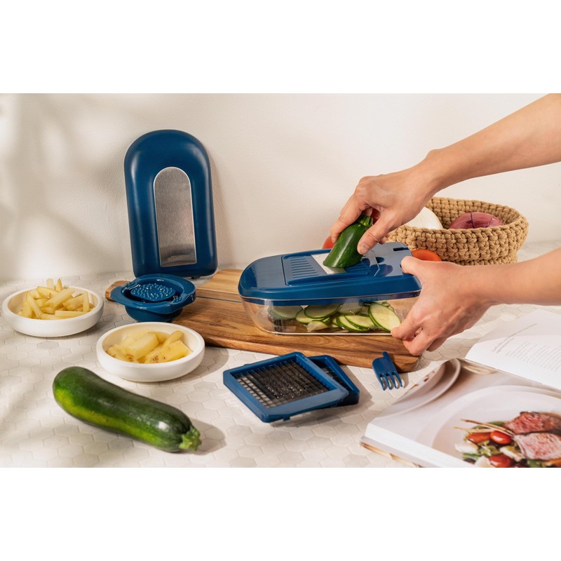 MASTRAD - Vegetable Cutter with Tank - 3 Grids -