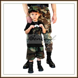 Michael Miller Fabrics BonEful Fabric Cotton Quilt VTG American Applique Block Military USA 1 Label Tag