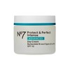 No7 Botas No7 Protect and Perfect Intense Advanced Day Cream