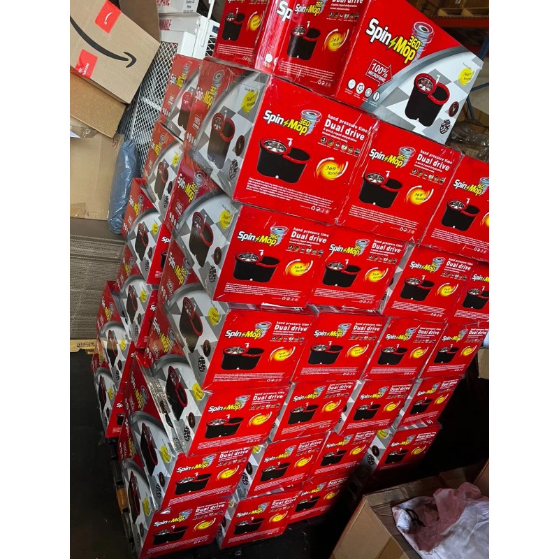 360° Spin Mop and Bucket w/wringer Set +2 Microfiber Refills