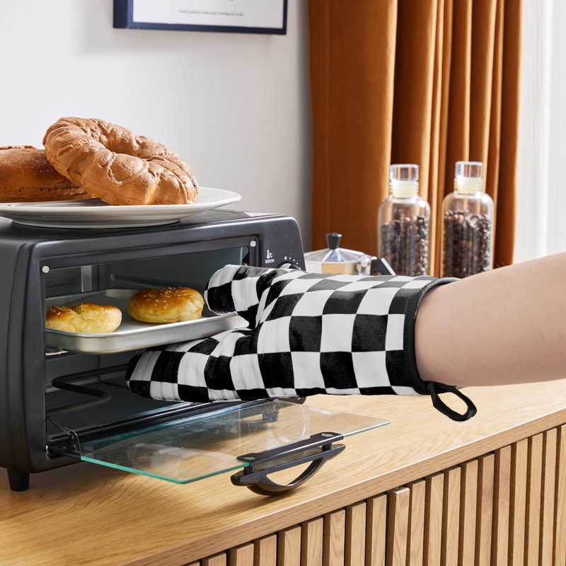Ohocut Black and White Checkered Oven Mitts Heat Resistant, Vintage