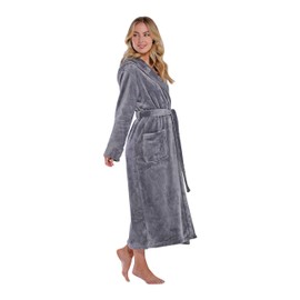 Turquaz Plush Robes For Women, Soft Warm Fleece Bathrobe for Women, Long Comfy Women's Robe