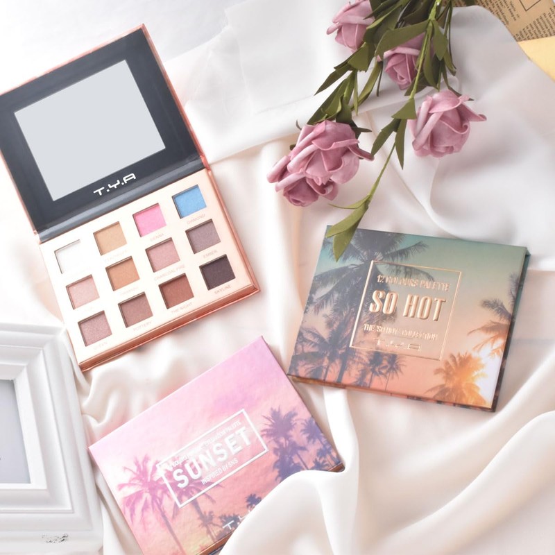 12 Color Eyeshadow Palette, Pearl Mat, Fine Powder, Korean Style,