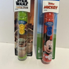 Oral-B Lot Of 2 Oral-B Kids Electric Toothbrush Mickey Mouse & Mandalorian Baby Yoda