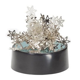 Magnetic Sculptures - Snowflake by Warm Fuzzy Toys