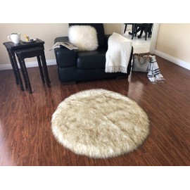 LAMBZY Faux Sheepskin Super Soft Hypoallergenic Rug Plush Fur, Luxury Shaggy Silky Plush Carpet for Bedrooms Rugs Living Room Kids Rooms Sofa Floor Rugs Round (24", D60 cm,White with Brown Tips)