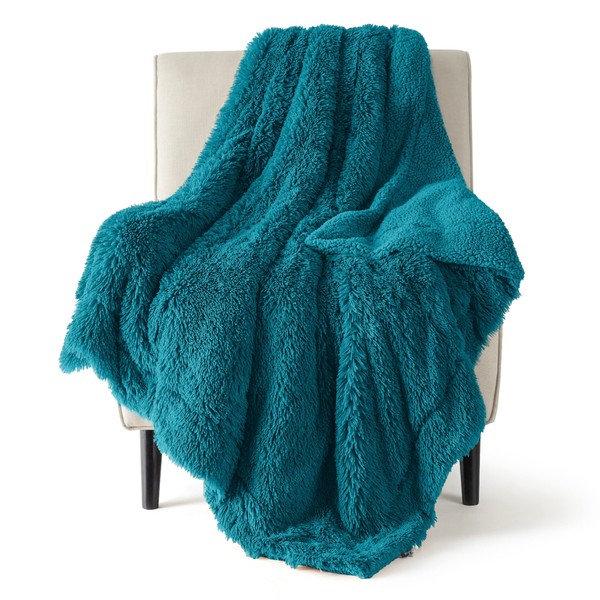 Bedsure Faux Fur Teal Throw Blanket – Fuzzy, Fluffy, and