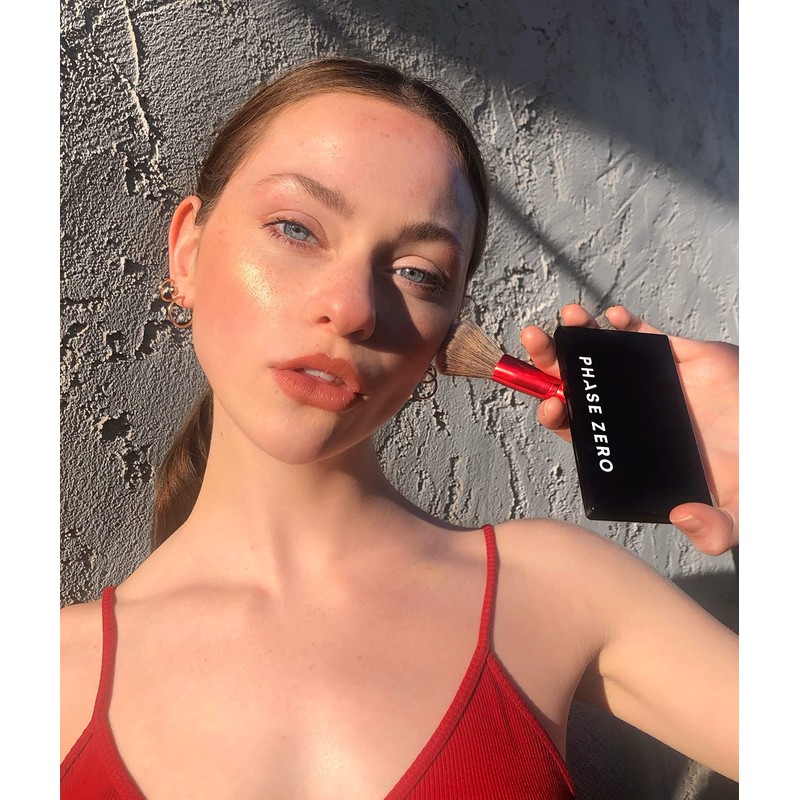 Phase Zero Makeup Multi-Tasking 3-In-1"Cotton Candy" Blusher,"Hidden Agenda" Bronzer +"Shifting