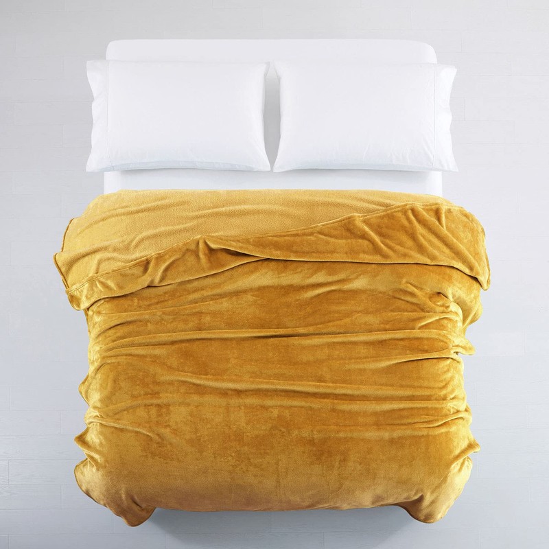 MOONLIGHT20015 Fleece Blanket Throws for Sofas - 400 GSM Mustard