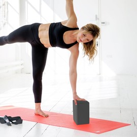 Yoga Blocks | 2x Dance Blocks for Stretching | Slip-Resistant EVA Foam Wedge Stretcher Handstand Advanced Gym Home Use for Sports Meditation Hot Yoga Squatting Stretching Beginners