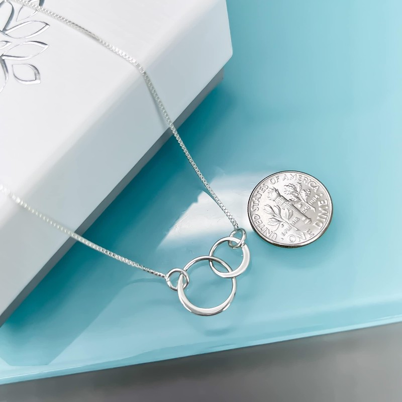 Very Tiny, Lightweight and Dainty Interlocking Circles Necklace,Two Ring Necklace