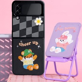 Designskin (신세계김해점)( 갤럭시 Z플립4 ) 자수 바타입(레트로)-블랙/호군 ITM25633 (Shinsegae Gimhae Store) (Galaxy Z Flip 4) Embroidered Bat Type (Retro) - Black/Hogun ITM25633