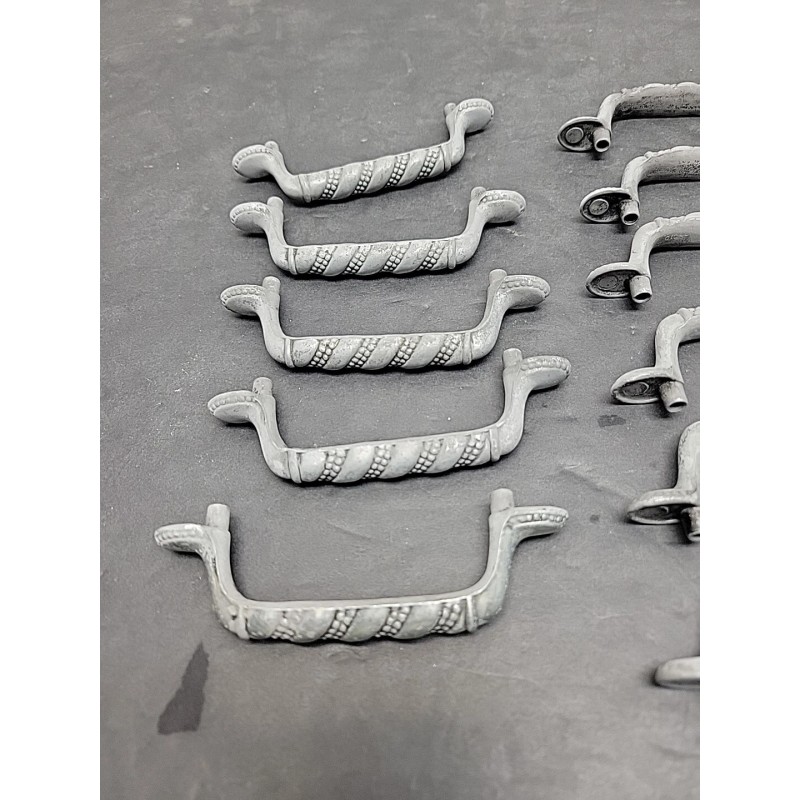 KBC 44010 Pull Handle 1993 Vintage. Pewter 3" Screw Centers