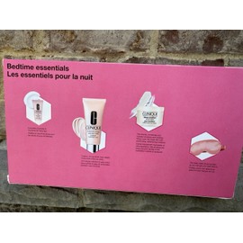 Clinique Bedtime Essentials Skincare Set New In Box